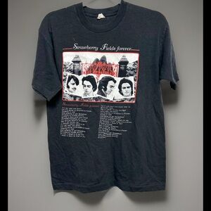 Vtg 80s Strawberry Fields Beatles t shirt M